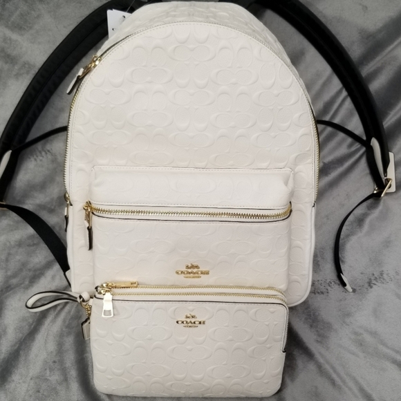 COACH 2P SIGNATURE EMBOSSED BACKPACK XL WRISTLET - Picture 12 of 12